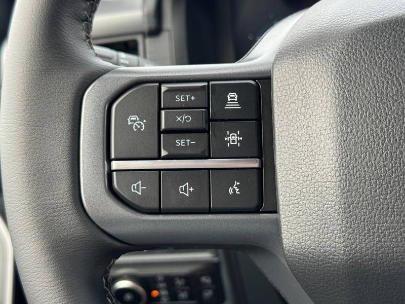 Ford F-150 Vehicle Image 10