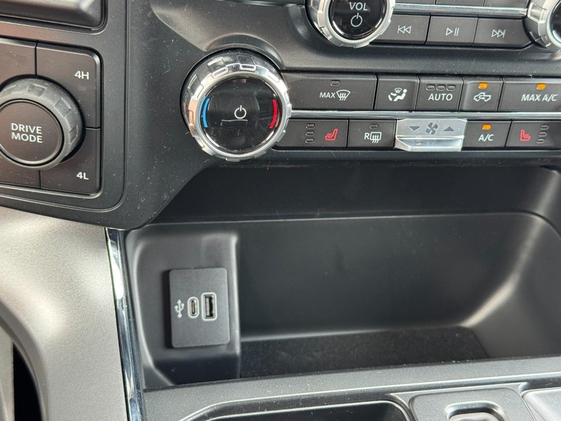 Ford F-150 Vehicle Image 12