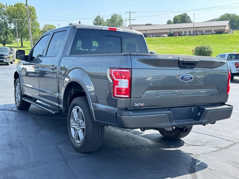 Ford F-150 Vehicle Full-screen Gallery Image 06
