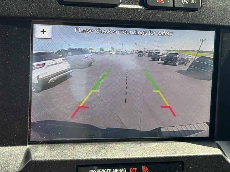 Ford F-150 Vehicle Full-screen Gallery Image 21