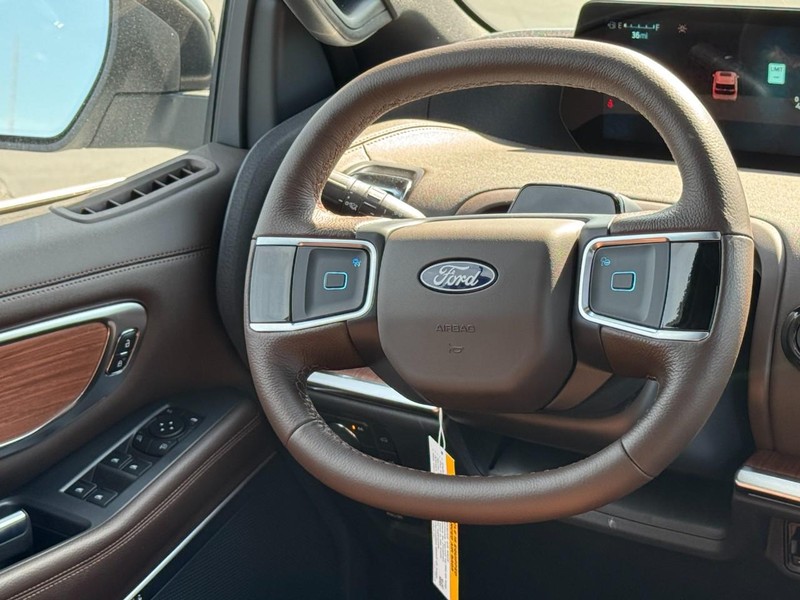 Ford Expedition Max Vehicle Image 08
