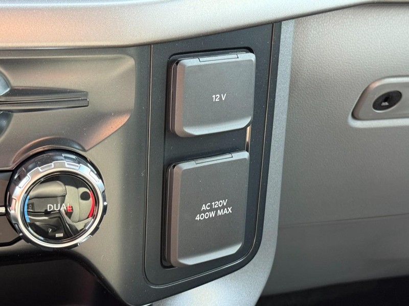 Ford F-150 Vehicle Image 13