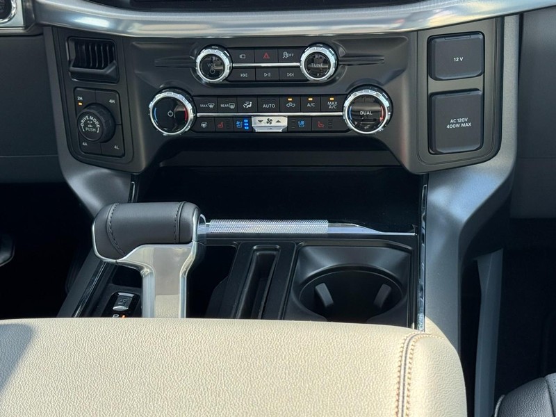 Ford F-150 Vehicle Image 09