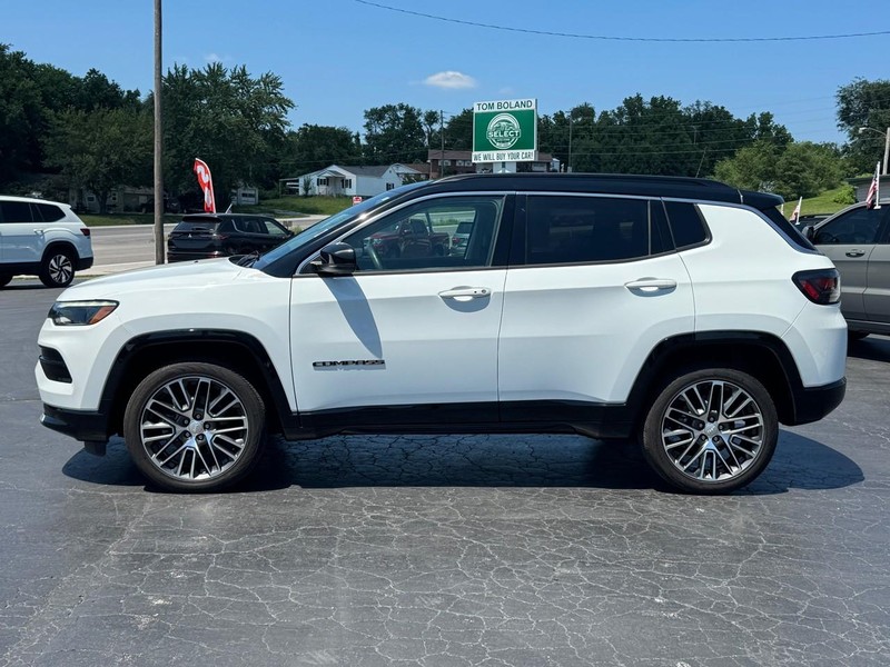 Jeep Compass Vehicle Image 04