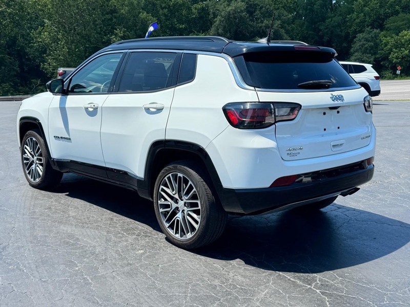 Jeep Compass Vehicle Image 05