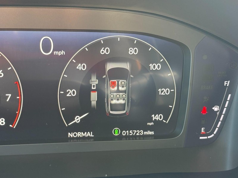 Honda CR-V Vehicle Image 20