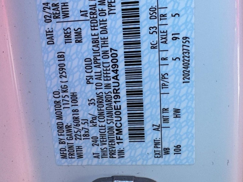 Ford Escape Vehicle Image 25
