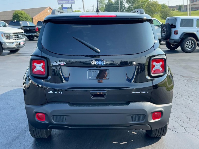 Jeep Renegade Vehicle Image 04