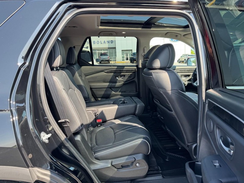 Honda Pilot Vehicle Image 10