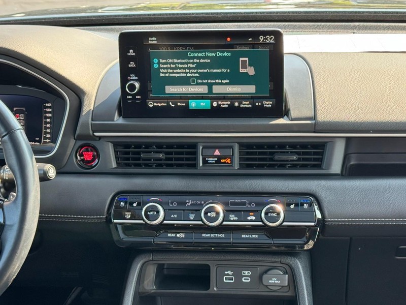 Honda Pilot Vehicle Image 14