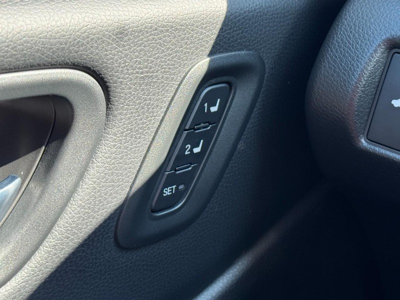 Honda Pilot Vehicle Image 17