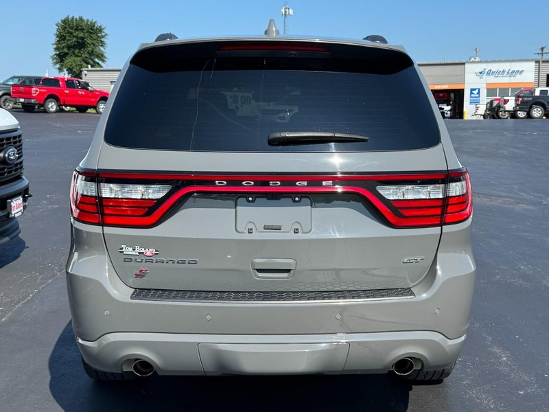 Dodge Durango Vehicle Full-screen Gallery Image 04