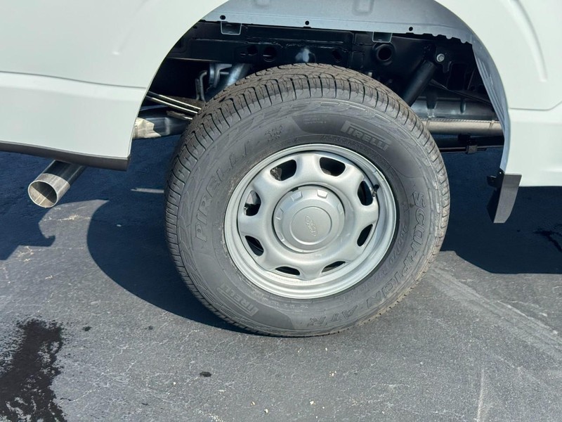 Ford F-150 Vehicle Image 04