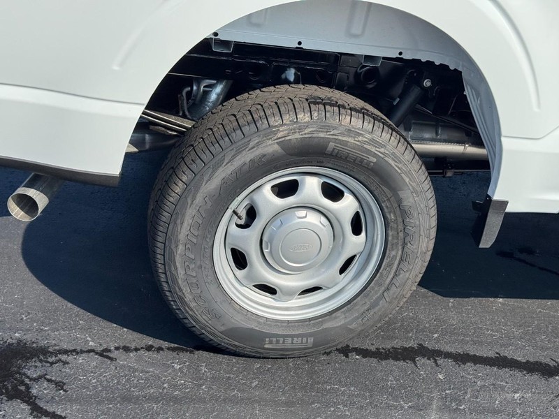 Ford F-150 Vehicle Image 04