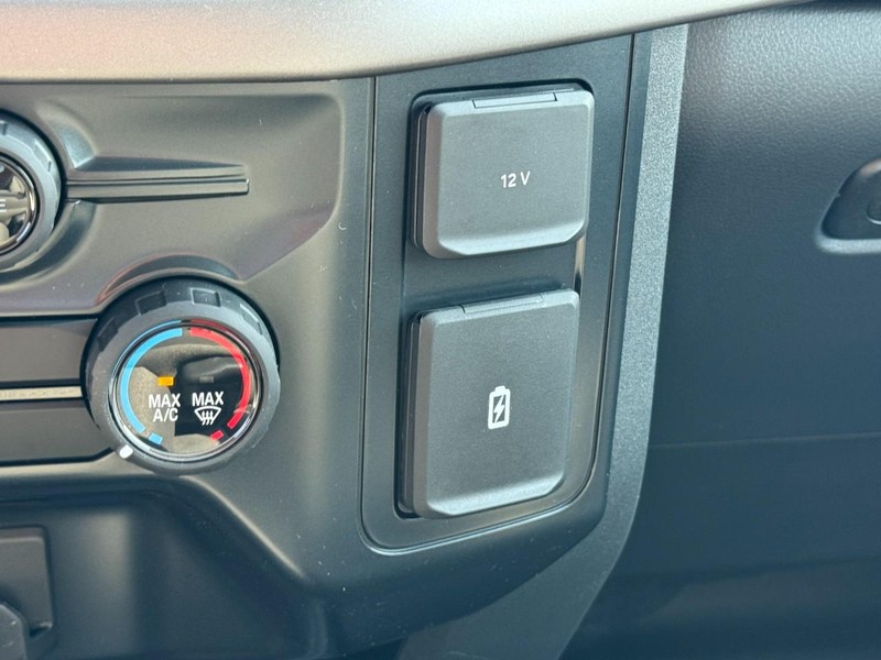 Ford F-150 Vehicle Image 13