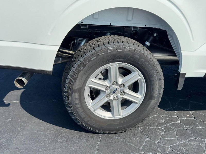 Ford F-150 Vehicle Image 04
