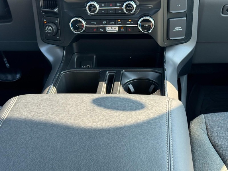 Ford F-150 Vehicle Image 09
