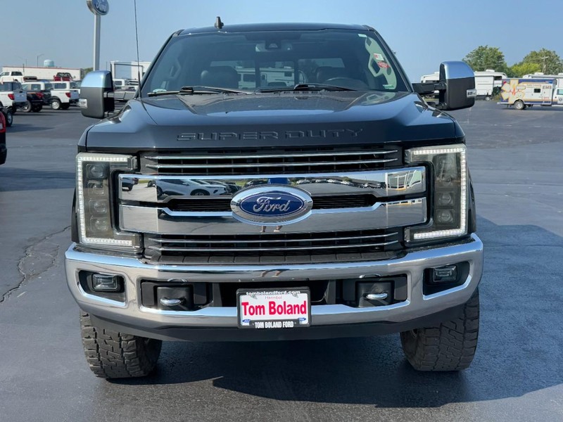 Ford Super Duty F-250 SRW Vehicle Image 09