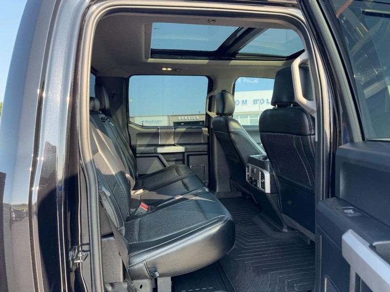 Ford Super Duty F-250 SRW Vehicle Image 10