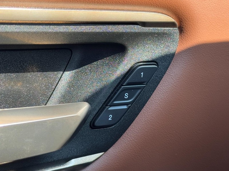Ram 1500 Vehicle Image 16