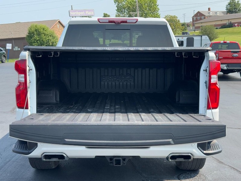 Chevrolet Silverado 1500 Vehicle Image 05