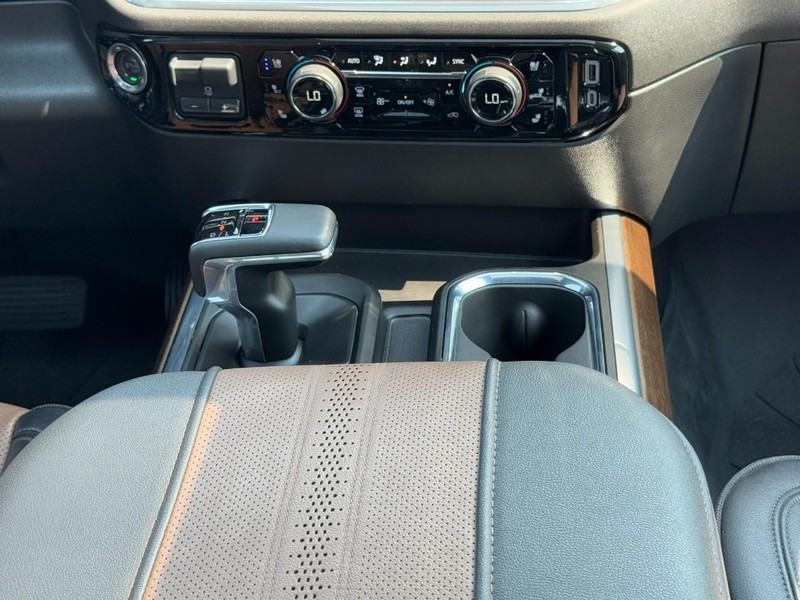 Chevrolet Silverado 1500 Vehicle Image 13