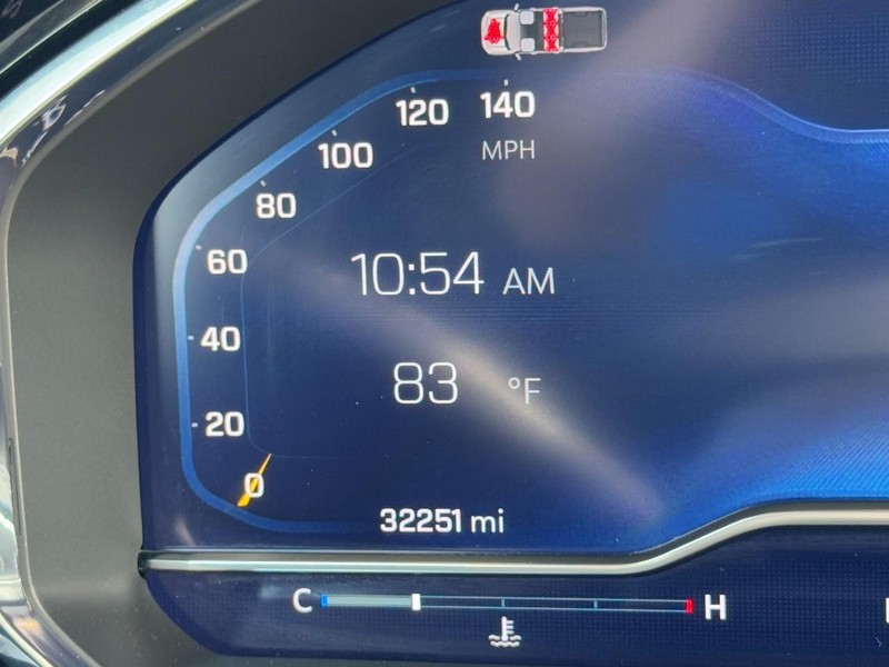 Chevrolet Silverado 1500 Vehicle Image 18