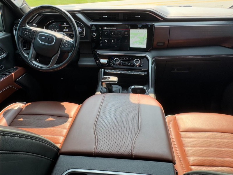 GMC Sierra 1500 Vehicle Image 10