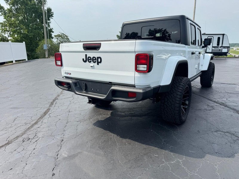 Jeep Gladiator Vehicle Image 06