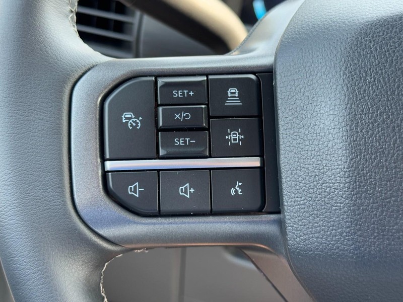 Ford F-150 Vehicle Image 10