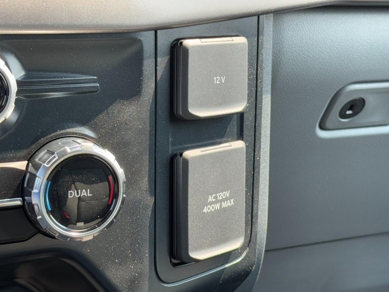 Ford F-150 Vehicle Image 13