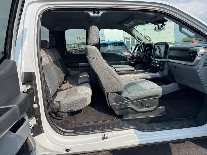 Ford F-150 Vehicle Image 10