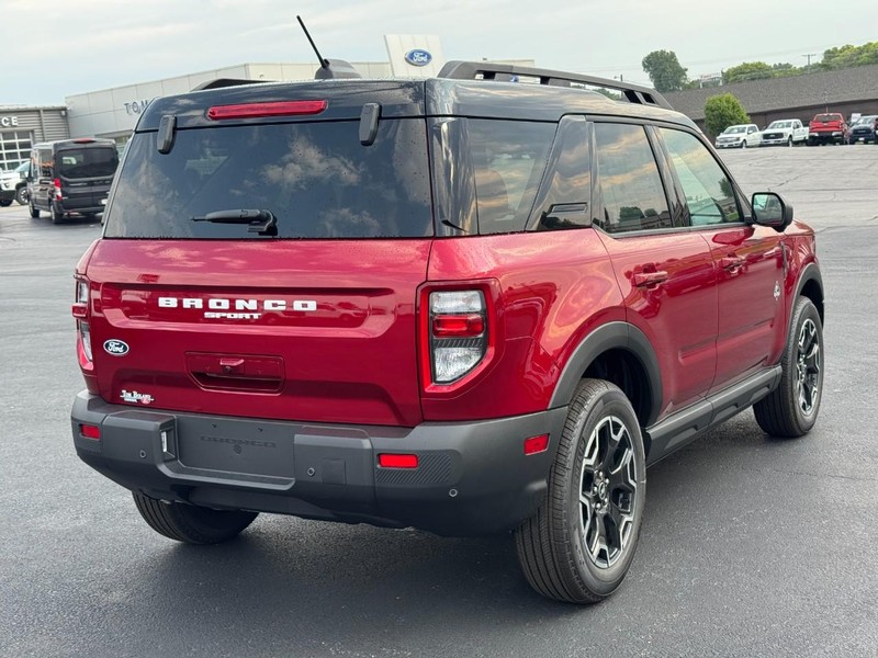Ford Bronco Sport Vehicle Image 03