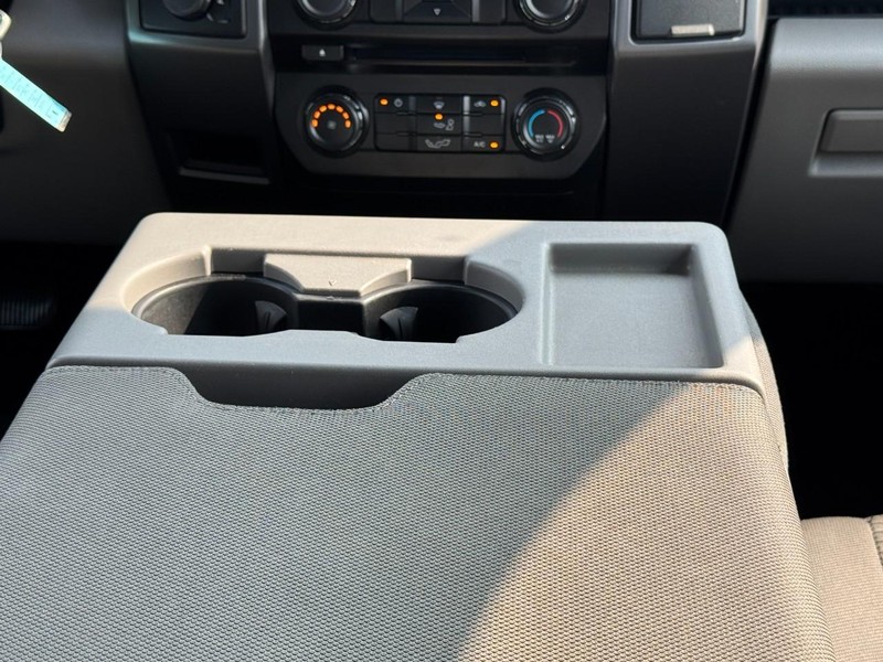 Ford F-150 Vehicle Image 14