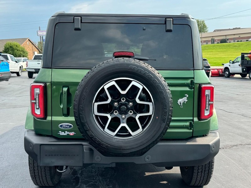 Ford Bronco Vehicle Image 04