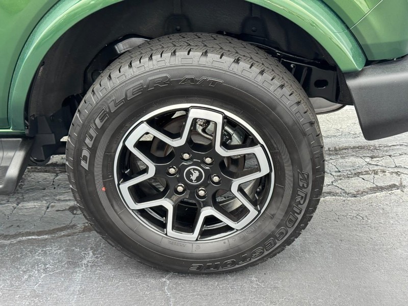Ford Bronco Vehicle Image 07