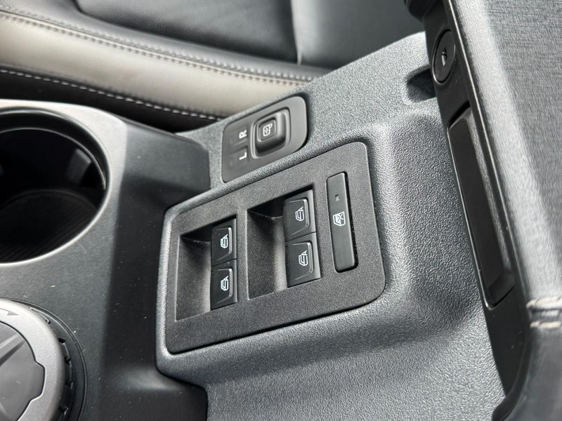 Ford Bronco Vehicle Image 22