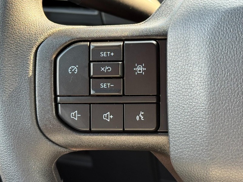 Ford F-150 Vehicle Image 10