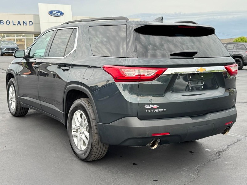 Chevrolet Traverse Vehicle Image 07