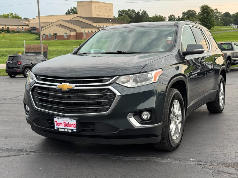 Chevrolet Traverse Vehicle Image 09