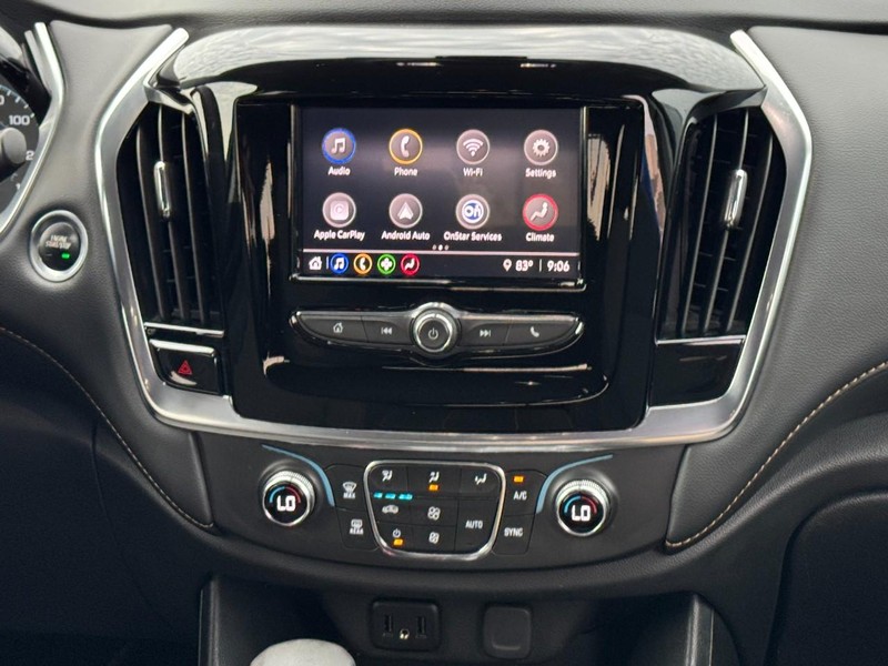 Chevrolet Traverse Vehicle Image 15