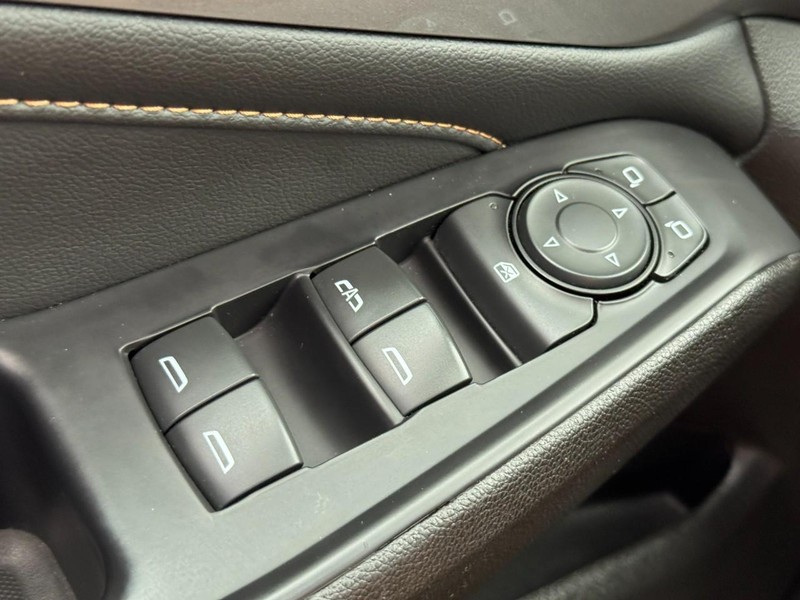 Chevrolet Traverse Vehicle Image 22