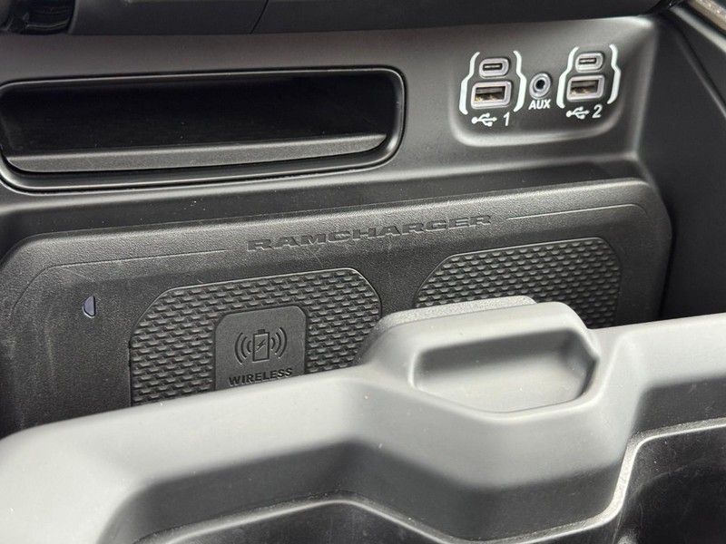 Ram 1500 Vehicle Image 21
