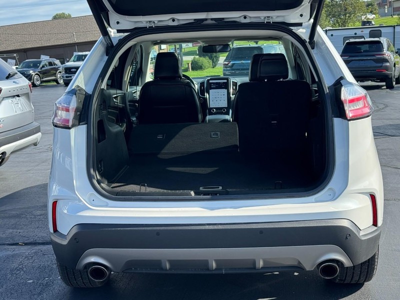 Ford Edge Vehicle Image 05