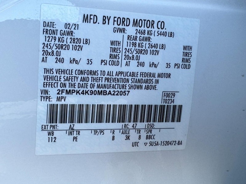 Ford Edge Vehicle Image 25