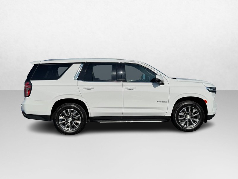 Chevrolet Tahoe Vehicle Image 02
