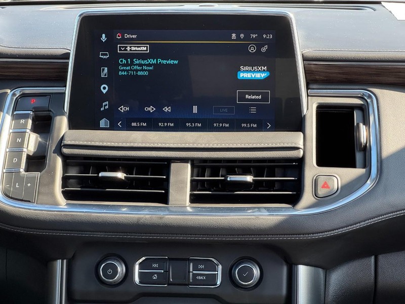 Chevrolet Tahoe Vehicle Image 14