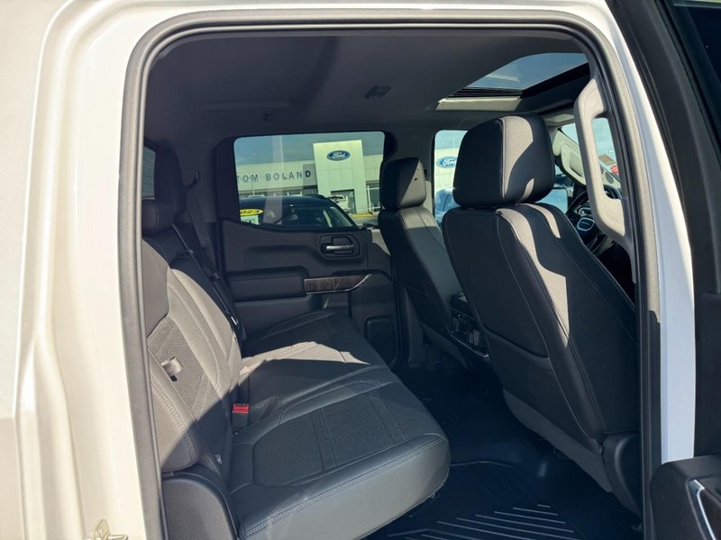 GMC Sierra 1500 Vehicle Image 10