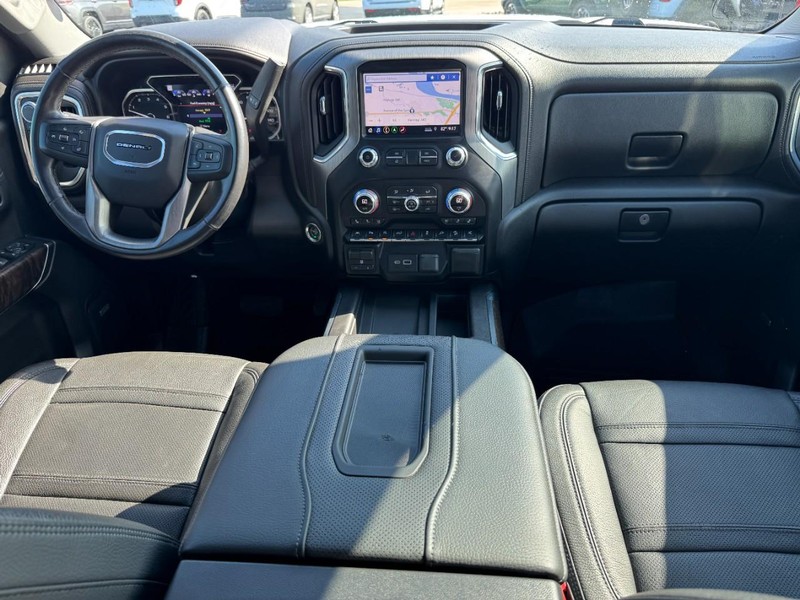 GMC Sierra 1500 Vehicle Image 11