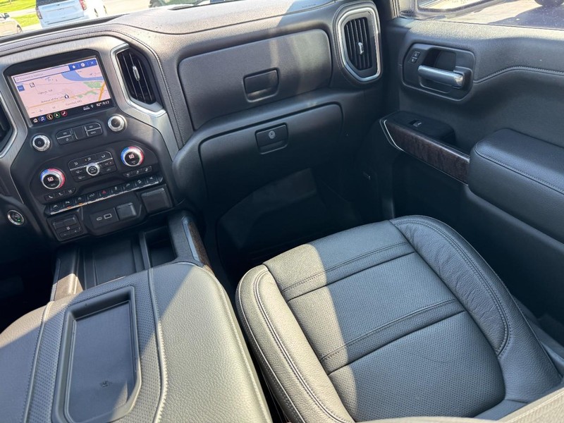 GMC Sierra 1500 Vehicle Image 15